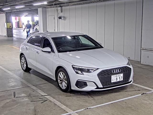 313 Audi A3 GYDLA 2021 г. (ZIP Osaka)