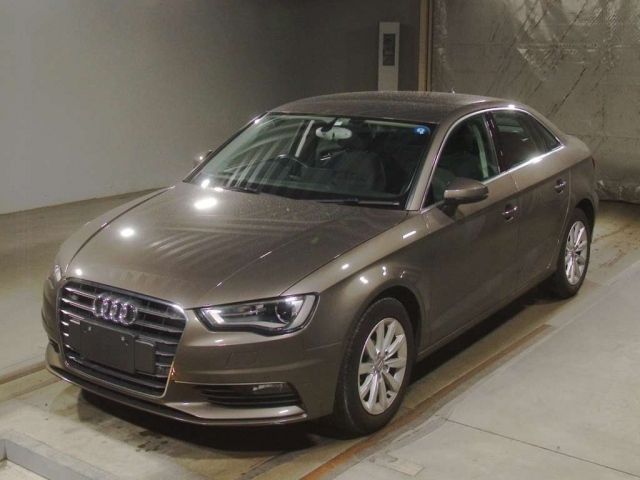 32033 Audi A3 8VCXSL 2015 г. (TAA Kinki)