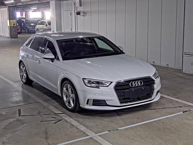 5 Audi A3 8VCXS 2018 г. (ZIP Osaka)