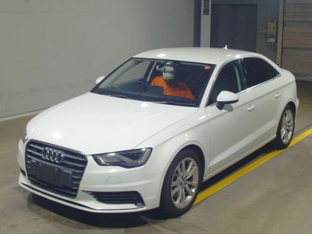 5004 Audi A3 8VCJSL 2015 г. (TAA Yokohama)