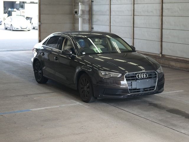 5010 Audi A3 8VCXSL 2014 г. (ARAI Bayside)