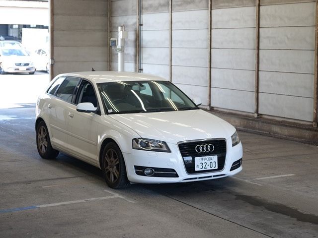 5046 Audi A3 8PCAX 2013 г. (ARAI Bayside)