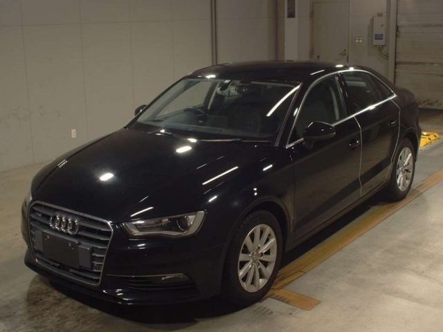 5046 Audi A3 8VCXSL 2015 г. (TAA Kyushu)