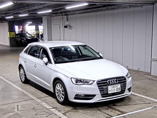 54 Audi A3 8VCXS 2014 г. (ZIP Osaka)