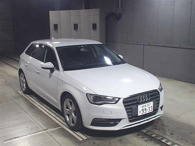 60174 Audi A3 8VCPT 2015 г. (JU Gifu)