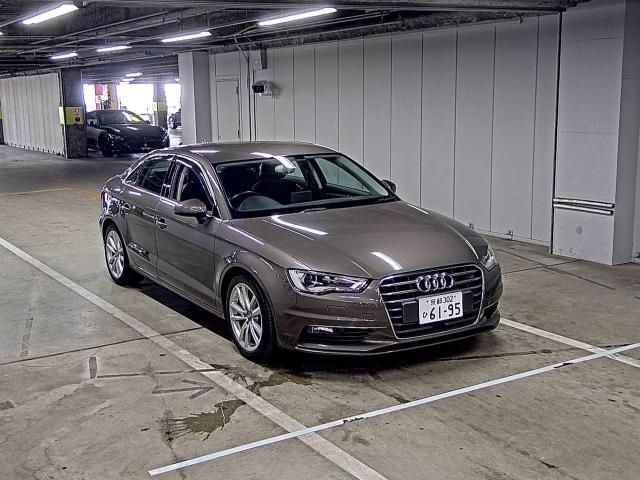 7 Audi A3 8VCPTL 2015 г. (ZIP Osaka)