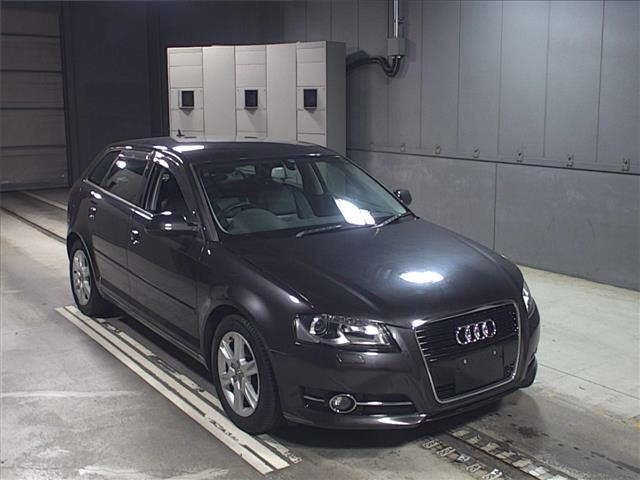 70191 Audi A3 8PCAX 2012 г. (JU Gifu)