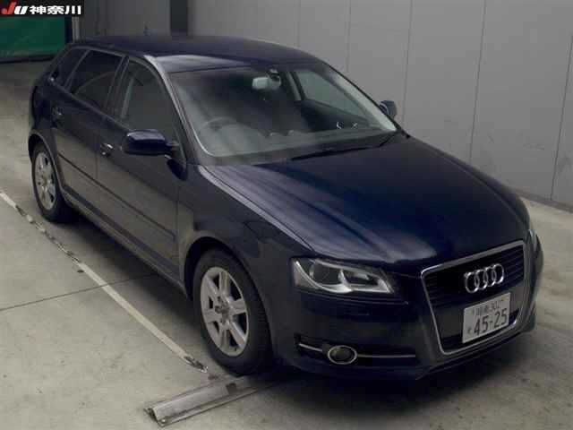 7118 Audi A3 8PCAX 2011 г. (JU Kanagawa)