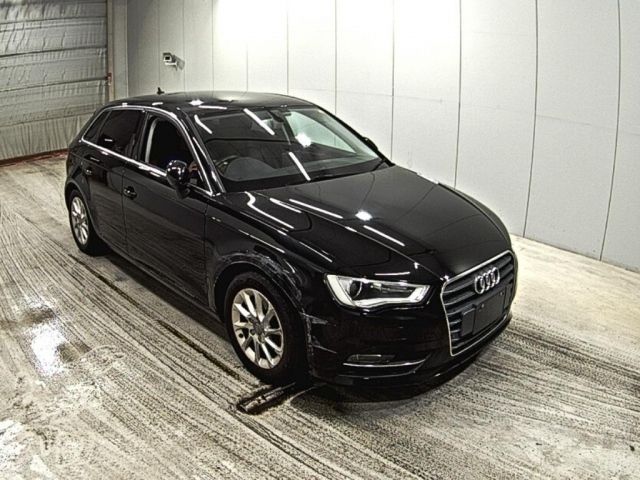 9023 Audi A3 8VCXS 2014 г. (LAA Okayama)