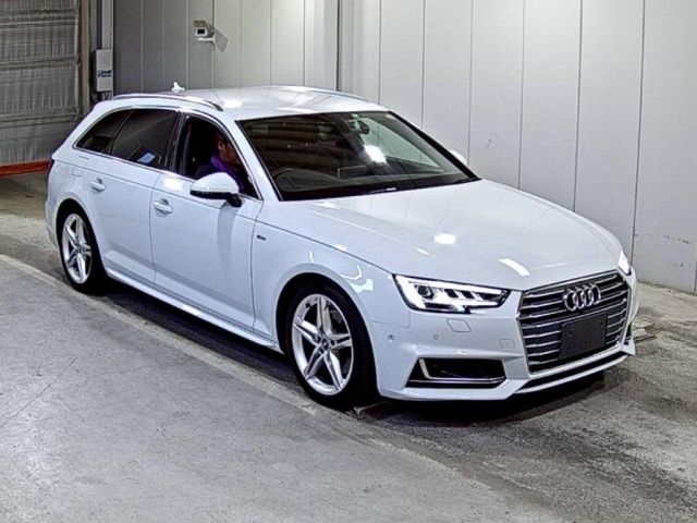 3039 Audi A4 8WCVN 2018 г. (LAA Shikoku)