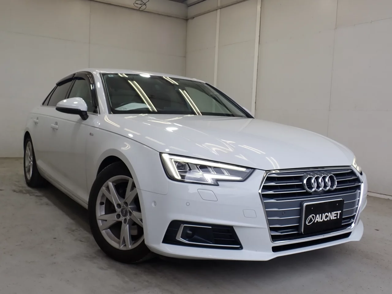 Audi A4 8WCVN 2018