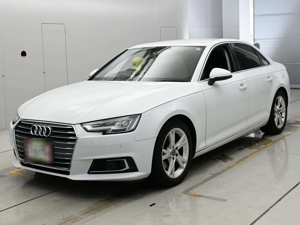 Audi A4 8WCVN 2018