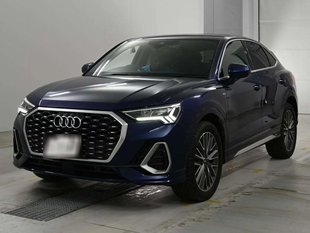 Audi Q3 F3DFY 2023