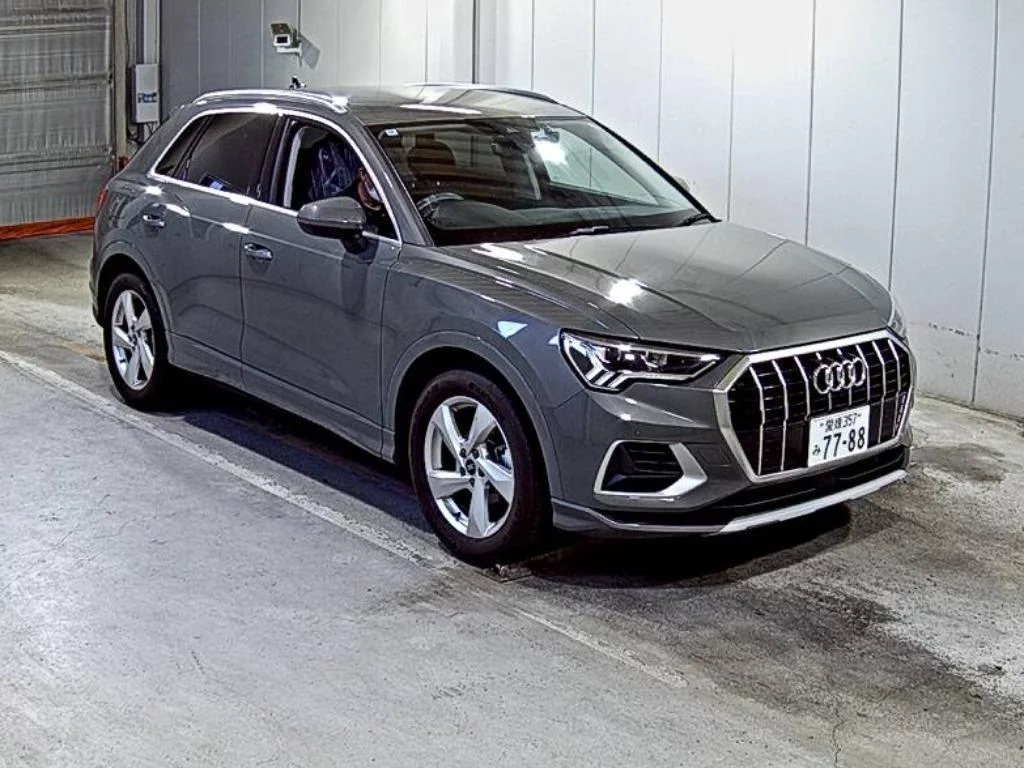 Audi Q3 F3DFY 2022