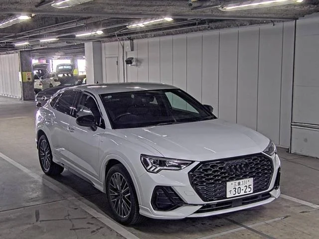 Audi Q3 F3DFY 2023