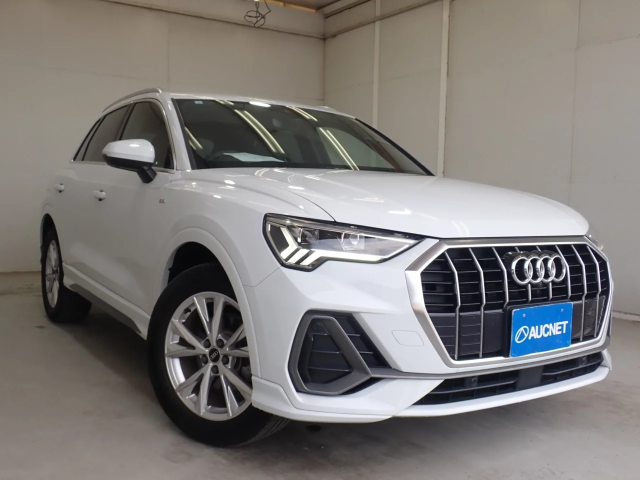 Audi Q3 F3DFY 2023