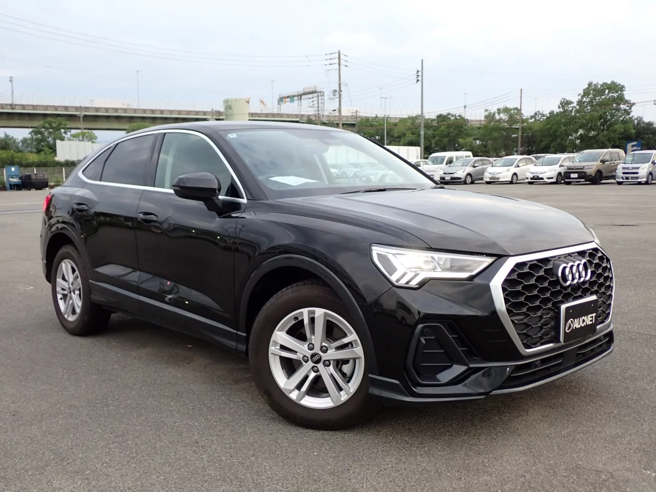 Audi Q3 F3DFY 2022