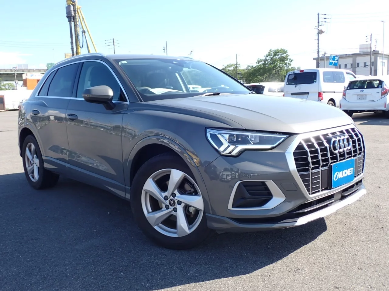 Audi Q3 F3DPC 2021