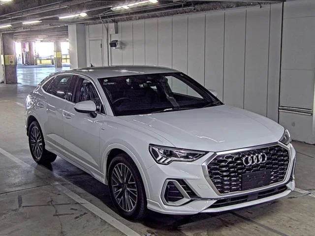 Audi Q3 F3DPC 2022