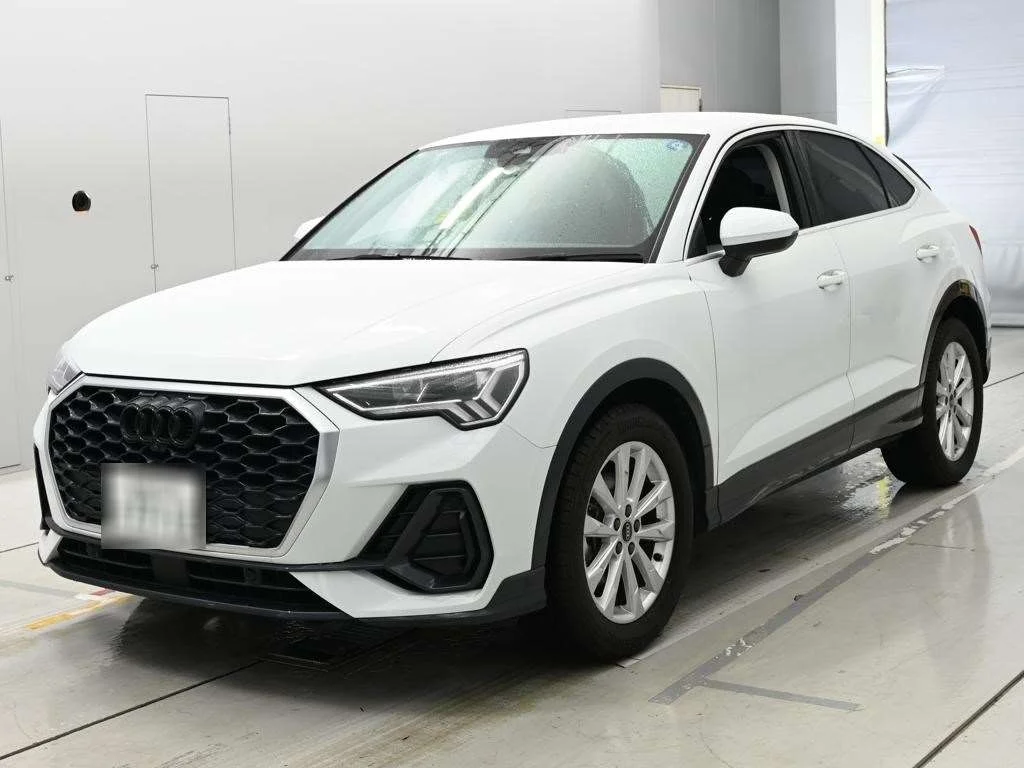 Audi Q3 F3DPC 2021