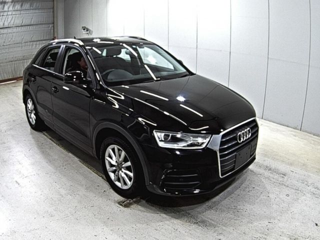 4189 Audi Q3 8UCZD 2015 г. (LAA Okayama)