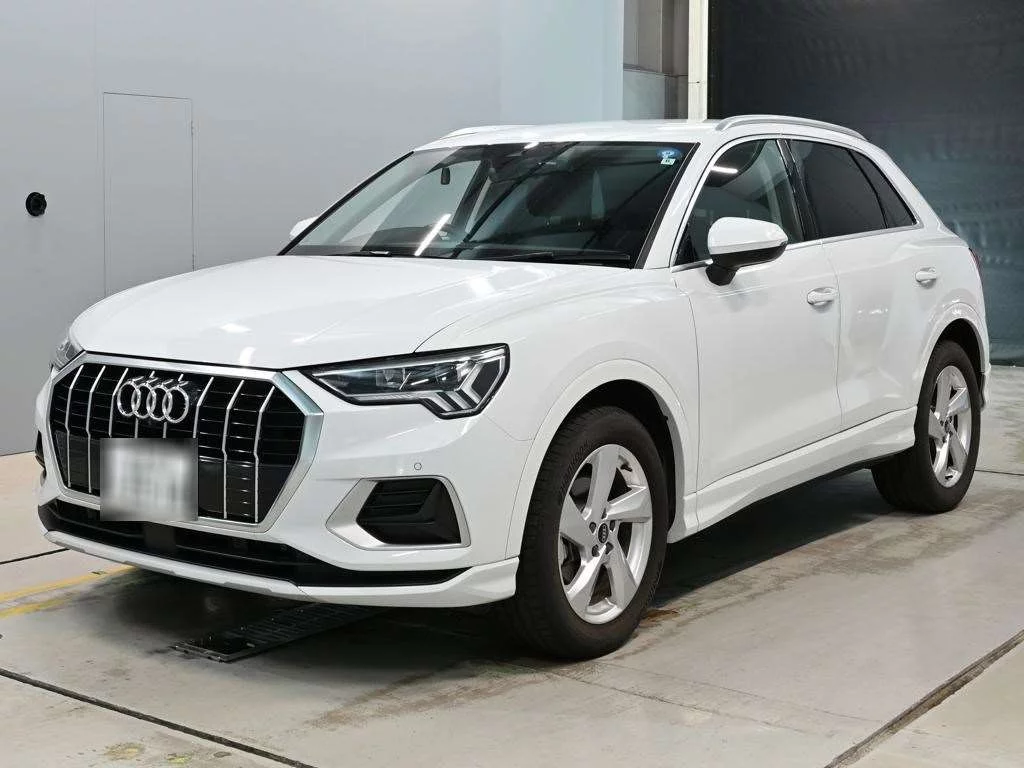 Audi Q3 F3DFY 2022