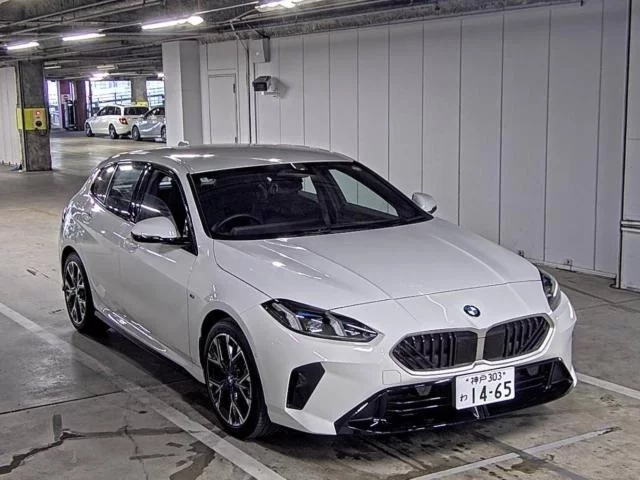 BMW 1-Series 82GE15 2025