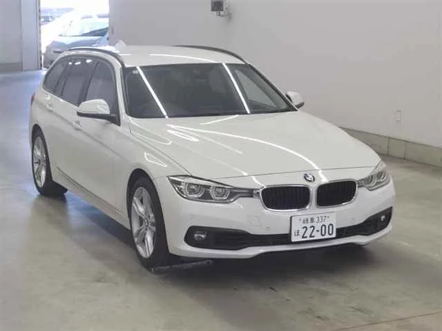 BMW 3-Series 8E15 2018