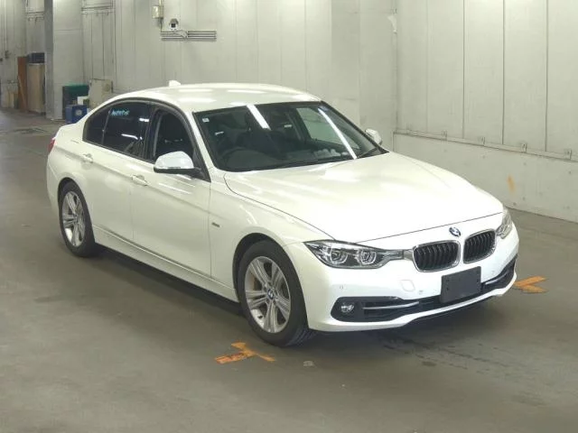 BMW 3-Series 8E15 2018