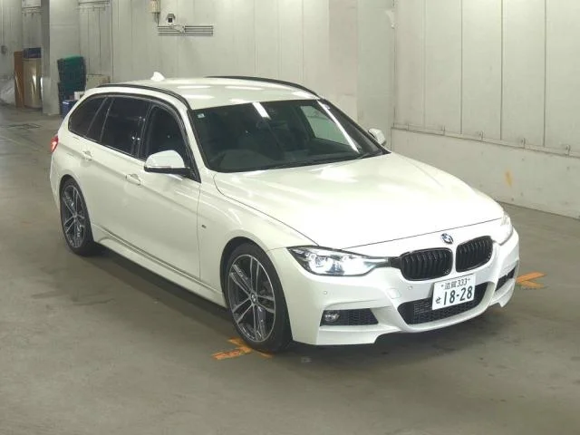 BMW 3-Series 8E15 2018