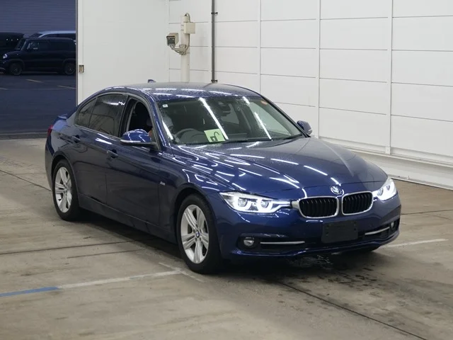BMW 3-Series 8E15 2018