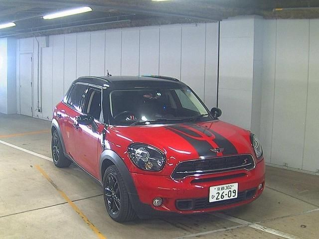 828 BMW MINI ZB20 2015 г. (ZIP Osaka)