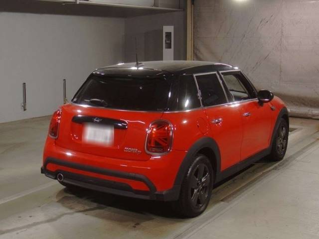 5020 BMW MINI XV15MW 2021 г. (TAA Kinki)