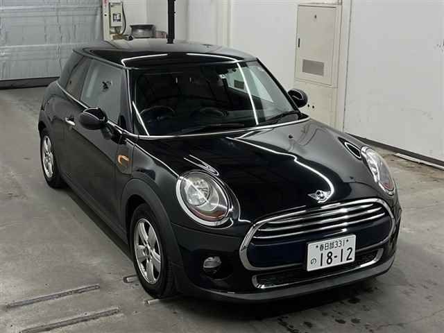 35009 BMW MINI XM15 2015 г. (MIRIVE Saitama)