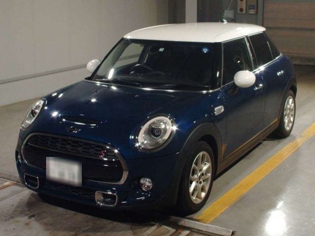 5036 BMW MINI 2017 г. (TAA Shikoku)