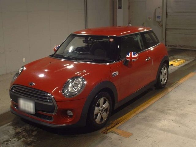 30023 BMW MINI 2017 г. (TAA Kyushu)