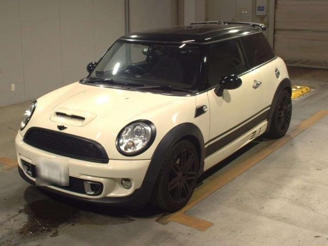 5005 BMW MINI 2011 г. (TAA Kyushu)