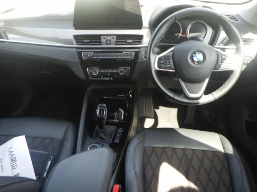 BMW X1 AA15 2021