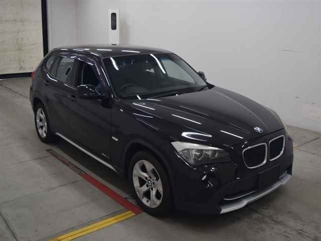 90038 BMW X1 VL18 2011 г. (MIRIVE Osaka)