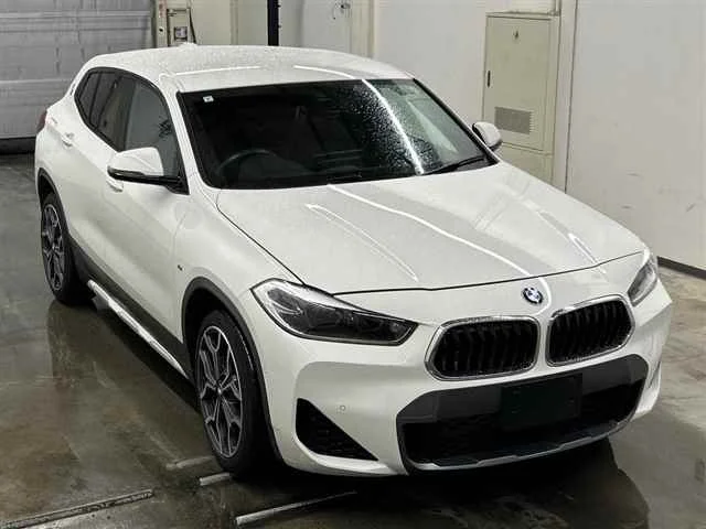 BMW X2 YH15 2021