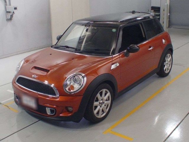 10131 Bmw Mini SV16 2011 г. (CAA Chubu)