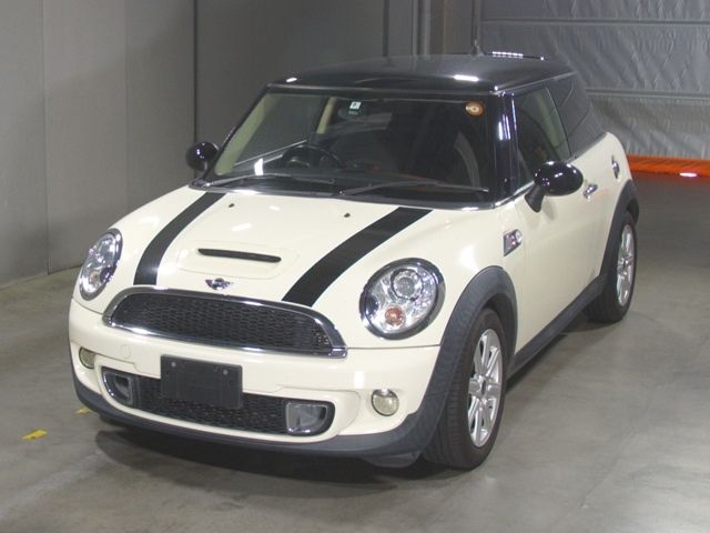 123 Bmw Mini SV16 2012 г. (SAA Hamamatsu)