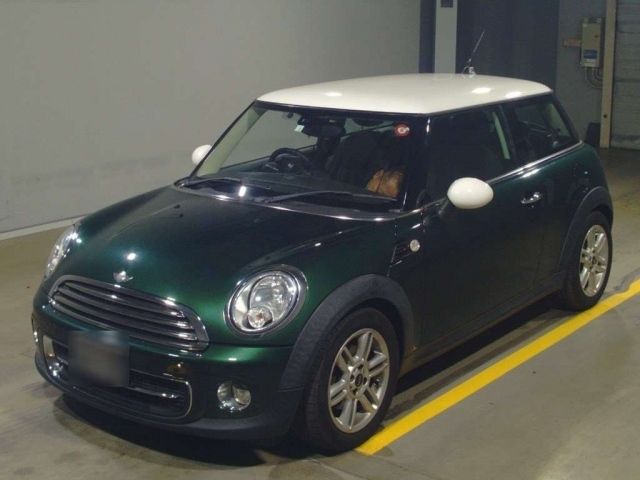 15018 Bmw Mini SU16 2014 г. (TAA Yokohama)