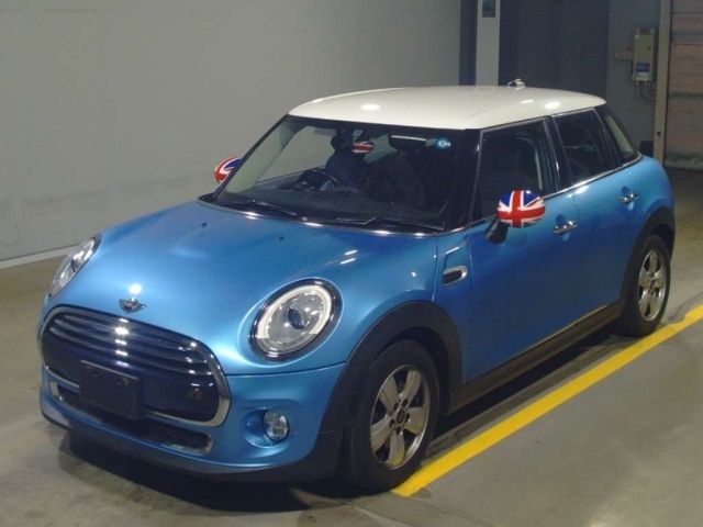 15028 Bmw Mini XS15 2015 г. (TAA Yokohama)