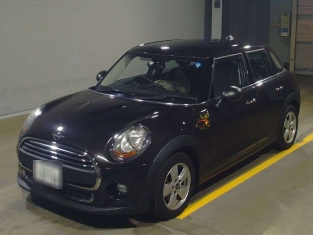 15041 Bmw Mini XS12 2015 г. (TAA Yokohama)