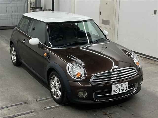 35019 Bmw Mini SU16 2011 г. (MIRIVE Saitama)