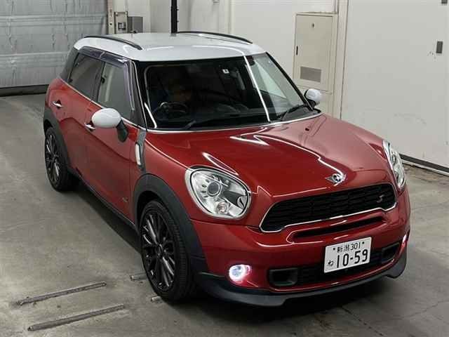 35091 Bmw Mini ZC16A 2013 г. (MIRIVE Saitama)