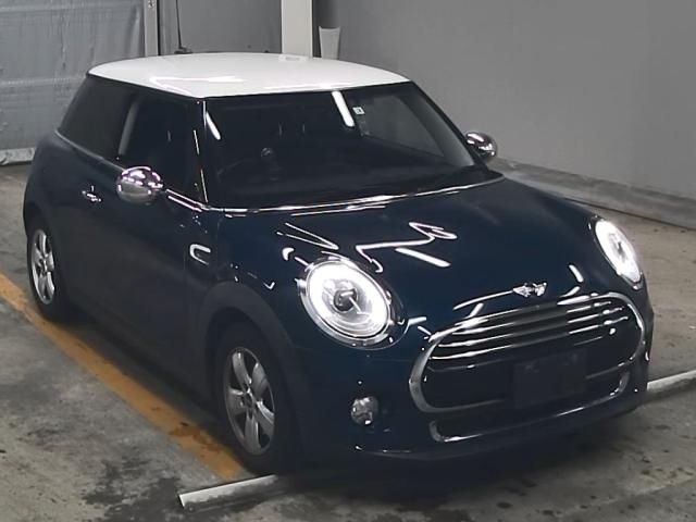 354 Bmw Mini XN15 2017 г. (ZIP Tokyo)