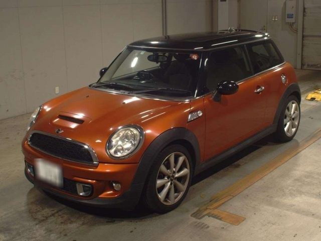 5026 Bmw Mini SV16 2011 г. (TAA Kyushu)