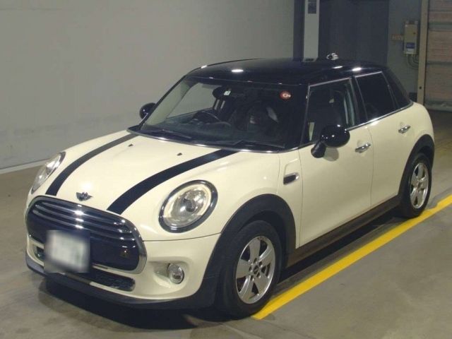 5079 Bmw Mini XT15 2017 г. (TAA Yokohama)